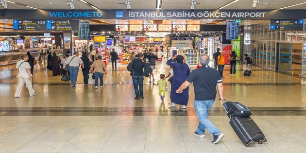 İstanbul Sabiha Gökçen Havalimanı Tatil Yoğunluğuna Hazır